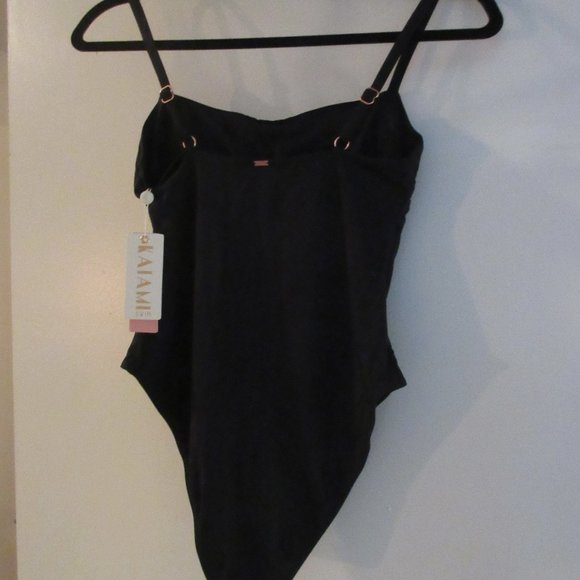 New/one piece bathing suit - Picture 4 of 8